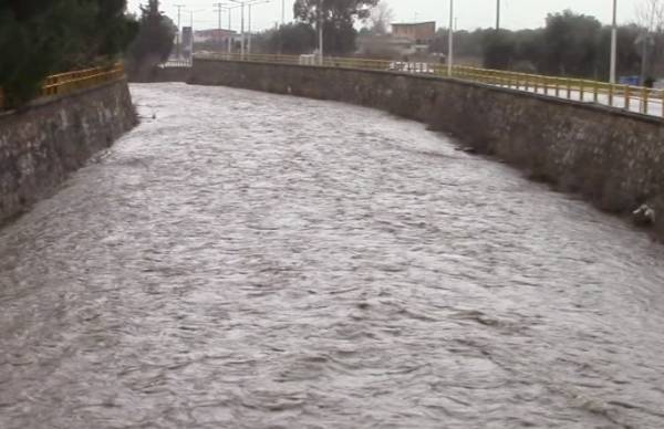 Κατέβασε νερό ξανά ο Νέδοντας (βίντεο)