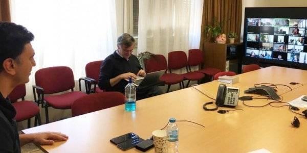Τηλεδιάσκεψη Τσιόδρα - Κικίλια με τον περιφερειακό διευθυντή του ΠΟΥ