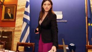 Κωνσταντοπούλου: Η Ελλάδα βιώνει εκβιασμούς και απόπειρα εξανδραποδισμού