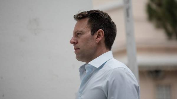 Περιοδεία του Στ. Κασσελάκη σε Κόρινθο, Πάτρα και Ρόδο