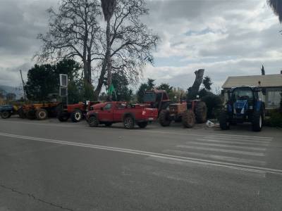 Με τρακτέρ οι αγρότες σήμερα στην Καλαμάτα