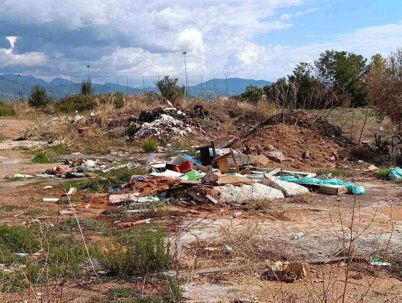Σκουπιδότοποι στα Παλιάμπελα