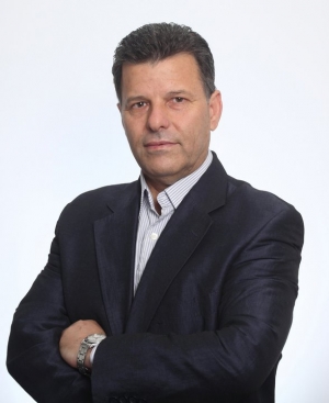 Ο Αναστασόπουλος εξετάζει την πρόταση της Περιφέρειας για το δεματοποιητή στη Μακαρία