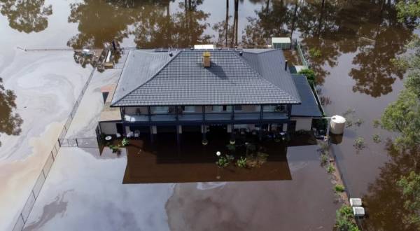 Επτά νεκροί από τις πλημμύρες στη βορειοανατολική Αυστραλία