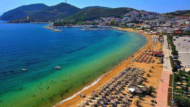 H Ελλάδα σταθερά αυξάνει το τουριστικό της μερίδιο