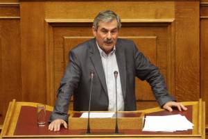 Κοινοβουλευτικός εκπρόσωπος του ΣΥΡΙΖΑ ο Θανάσης Πετράκος