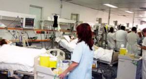 Οι νοσηλευτές για τους ελέγχους της Χρυσής Αυγής στο Νοσοκομείο Καλαμάτας