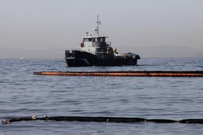 Δύο συλλήψεις για λαθρεμπόριο καυσίμων στο δεξαμενόπλοιο που απαντλούσε καύσιμα από το βυθισμένο «Αγ. Ζώνη ΙΙ»