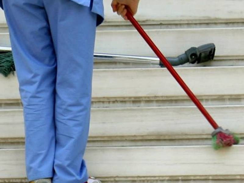 Πρόσληψη σχολικών καθαριστριών στον Δήμο Οιχαλίας