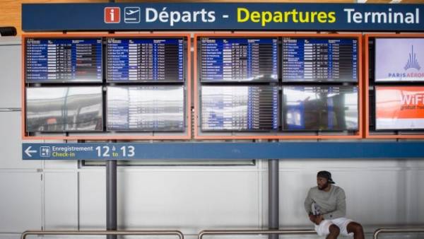 Εκκενώθηκε το αεροδρόμιο του Στρασβούργου, μετά από απειλή για βόμβα