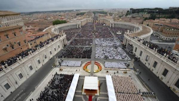 Ιταλία: Η Εκκλησία πρέπει να πληρώνει πλέον δημοτικούς φόρους για τα εμπορικά ακίνητά της