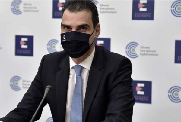 Θεμιστοκλέους: Όποιος νόσησε με κορονοϊό έχει ικανοποιητική προστασία για τουλάχιστον έξι μήνες