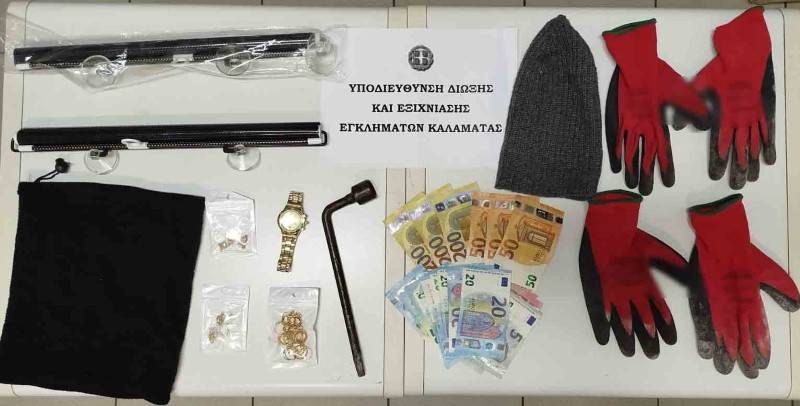 Πέντε κλοπές σε διαμερίσματα πρώτου ορόφου στην Καλαμάτα: Χειροπέδες σε δύο... αναρριχητές διαρρήκτες