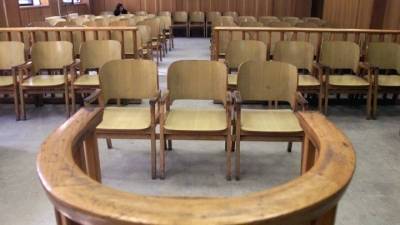 Δίκη για τη 12χρονη στον Κολωνό: Ξεκίνησε η διαδικασία