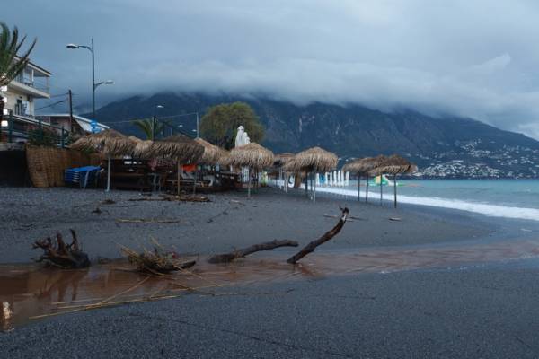 Η Παραλία της Καλαμάτας μετά τις καταιγίδες (φωτογραφίες)