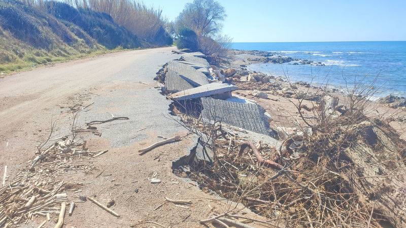 Mεγάλη διάβρωση στην παραλία του Καλού Νερού