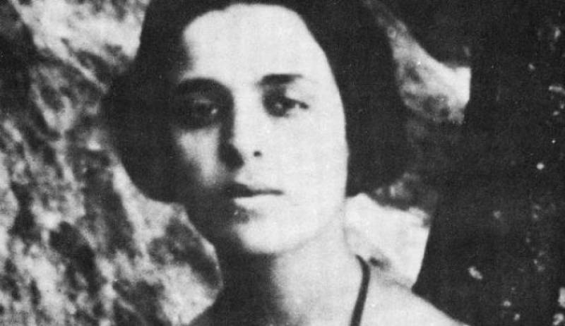 Μαρία Πολυδούρη -  Σαν σήμερα έφυγε από τη ζωή