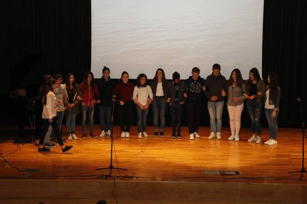 Φεστιβάλ Σχολείων: 235 μαθητές αφηγήθηκαν το δράμα των προσφύγων