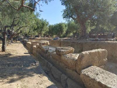 Σημαντικά ευρήματα στην Αρχαία Θουρία - Επίσκεψη και ενημέρωση Βασιλόπουλου από Αραπογιάννη