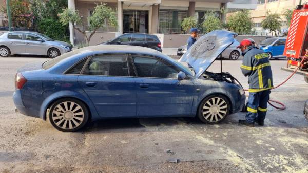 Καλαμάτα: Φωτιά σε αυτοκίνητο στην οδό Κρήτης