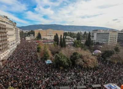 Δημοσκόπηση MRB για OPEN: Δικαιοσύνη και κυβέρνηση «δεν κάνουν ό,τι μπορούν» για τα Τέμπη