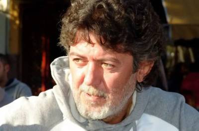 Πέθανε ο αδερφός του Μάκη Τριανταφυλλόπουλου – Εντοπίστηκε νεκρός στο σπίτι του στο Αίγιο
