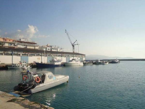 Σύμβαση για κατασκευή υποσταθμού στο λιμάνι της Καλαμάτας