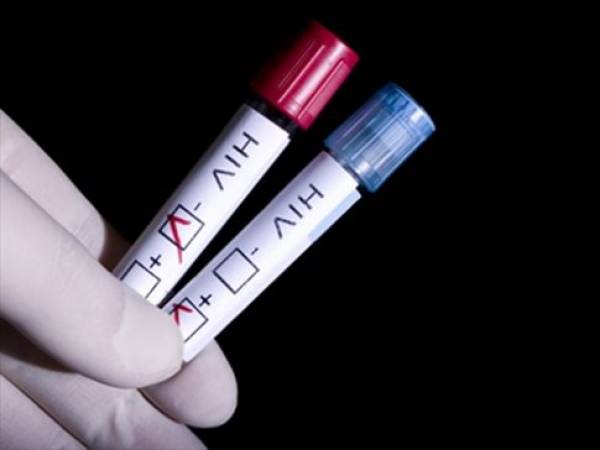 Δωρεάν εξετάσεις για τις ηπατίτιδες Β και C και τον ιό HIV