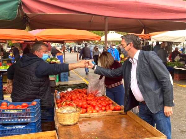 Επίσκεψη Μαντά στην Κεντρική Αγορά Καλαμάτας