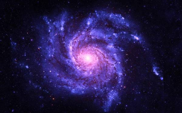 Ανακαλύφθηκε ο πρώτος γαλαξίας με τρεις μαύρες τρύπες στο κέντρο του