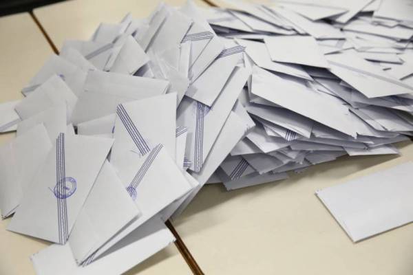 Πρώτη εικόνα από τις κάλπες των περιφερειακών εκλογών γύρω στις 22.30 την Κυριακή - Ενημέρωση από τη Singular Logic