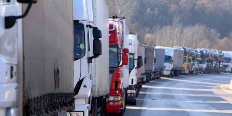 "Ιανός": Απαγόρευση κυκλοφορίας φορτηγών και λεωφορείων σε Μεσσηνία, Ηλεία, Αχαΐα και Αιτωλοακαρνανία