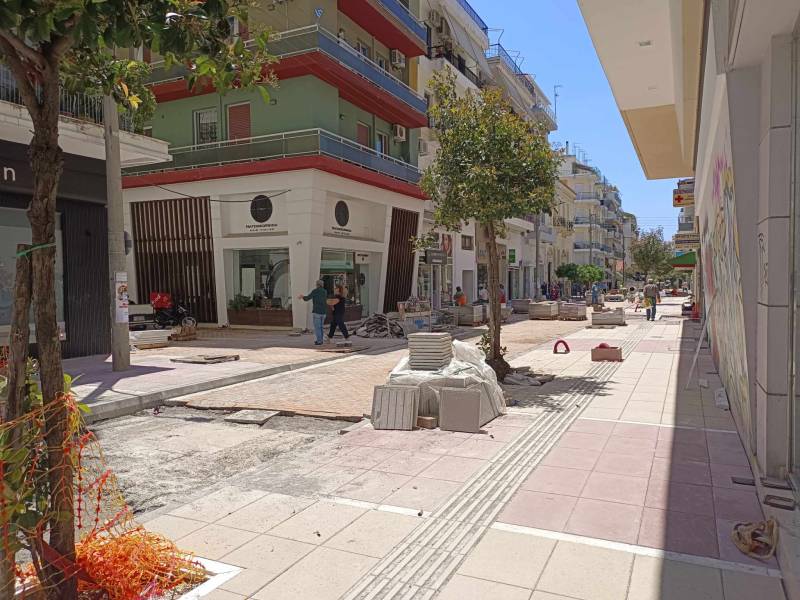 Καλαμάτα: Στους δρόμους μεταξύ κεντρικής πλατείας και Νέδοντος οι επόμενες αναπλάσεις - Τί περιλαμβάνει το έργο
