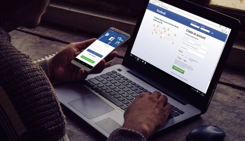 Facebook: Ψηφιακά μαγαζιά και πωλήσεις στο &quot;μάτι&quot; της εφορίας - &quot;Λαβράκια&quot; πιάνουν οι αρχές