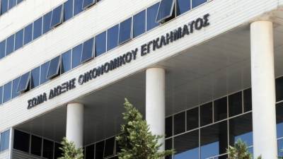 ΣΔΟΕ: Νέο πλήγμα στα κυκλώματα λαθρεμπορίου και νοθείας αλκοολούχων ποτών