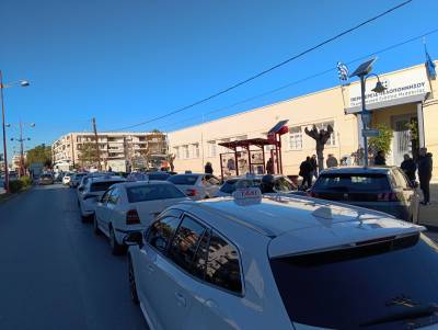 Χωρίς ταξί σήμερα και αύριο η Καλαμάτα