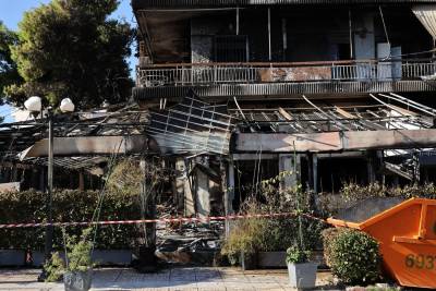 Στο “Οργανωμένο Έγκλημα” οι έρευνες για τη φωτιά στη Νέα Ιωνία (βίντεο)