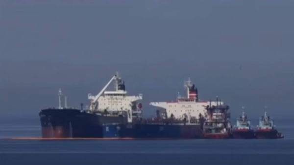 New York Times: Πιθανές κι άλλες κατασχέσεις ελληνικών πλοίων από το Ιράν (βίντεο)