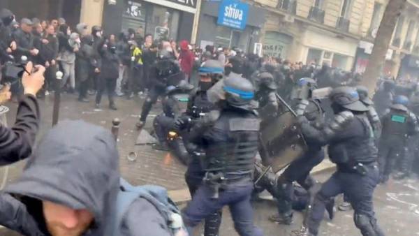 Γαλλία: Τουλάχιστον 108 αστυνομικοί τραυματίες στις διαδηλώσεις της Πρωτομαγιάς - 291 συλλήψεις 