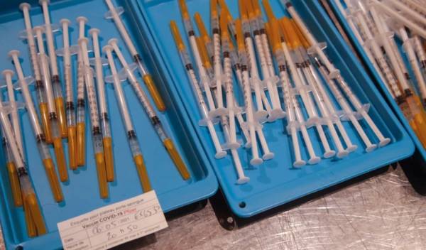 «Σκανδαλώδη ανισότητα» στη διανομή των εμβολίων καταγγέλλει ο ΠΟΥ
