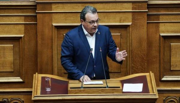 ΣΥΡΙΖΑ: Πρόεδρος της ΚΟ ο Σωκράτης Φάμελλος - Οι τρεις κοινοβουλευτικοί εκπρόσωποι (βίντεο)