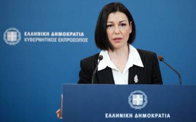 Πελώνη: Ζητάμε τη συνεργασία της Εκκλησίας - Ελπίζουμε θα αναθεωρήσει τη στάση της