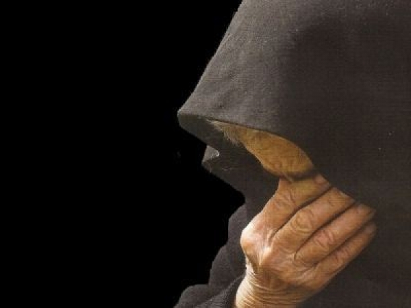Εξαπάτησαν 71χρονη και της πήραν 1.500 ευρώ στο χωριό Ροδιά Κυπαρισσίας