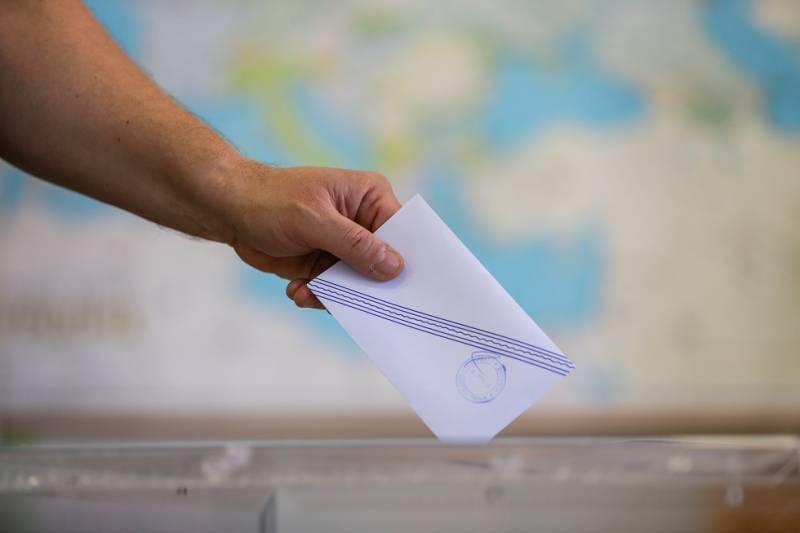 Στις κάλπες με το βλέμμα στην επομένη μέρα - Αγωνία για την τελική κατανομή των εδρών στη Μεσσηνία