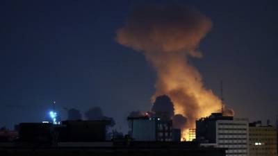 Ιράν: Τουλάχιστον 8 νεκροί και 95 τραυματίες εξαιτίας βομβαρδισμού γέφυρας