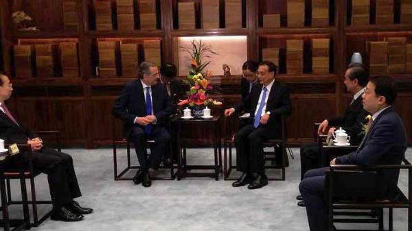Με τον πρωθυπουργό της Κίνας συναντήθηκε ο Αντώνης Σαμαράς