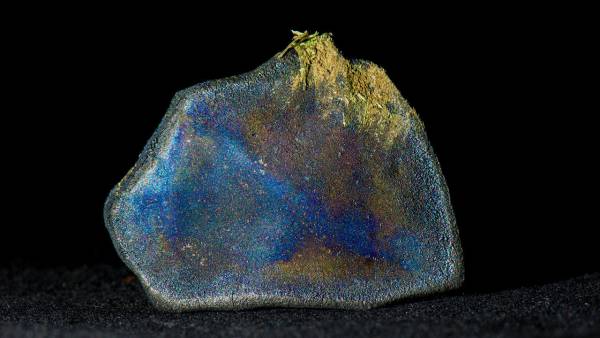Ασυνήθιστος μετεωρίτης, πιο πολύτιμος από χρυσό, μπορεί να περιέχει δομικά στοιχεία της ζωής