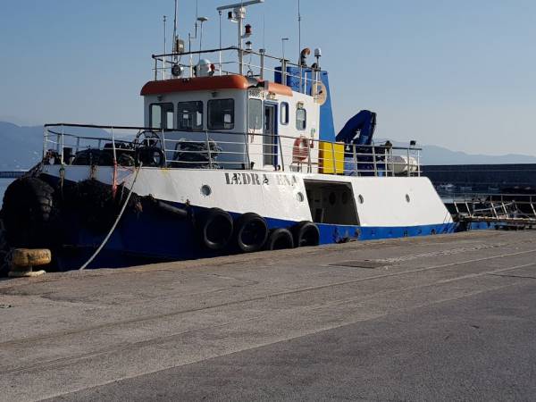 Υπό κράτηση στο λιμάνι Kαλαμάτας το ρυμουλκό “Ledra Ena”