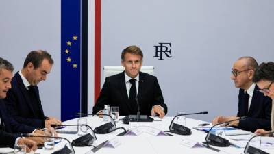 Ταραχές στη Γαλλία: Ο Εμ. Μακρόν κάνει λόγο για «αστοχίες» και ζητεί από την αστυνομία να αλλάξει μεθόδους