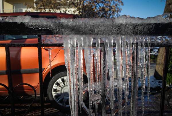 Ισχυρός παγετός με τη θερμοκρασία κοντά στους -9 βαθμούς στη Δυτική Μακεδονία